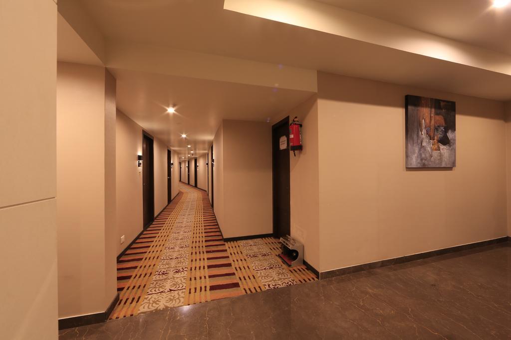 Hotel Regalia Tirupati Extérieur photo