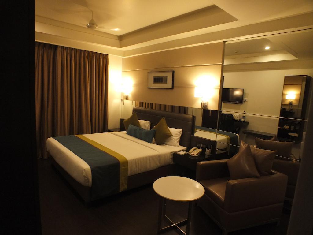Hotel Regalia Tirupati Extérieur photo