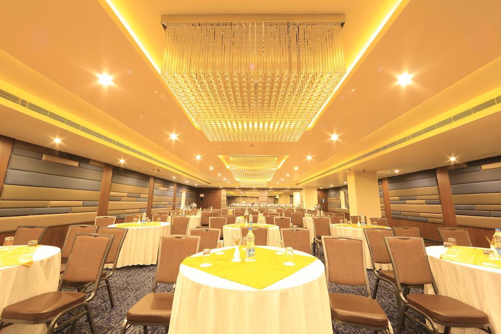 Hotel Regalia Tirupati Extérieur photo